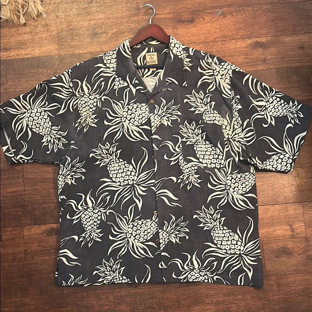 Tommy Bahama Black and White Pineapple Button Down Shirt